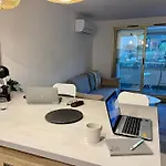 公寓 Perle Du Sud Avec Parking Prive, Piscine Ete Dans Calme 圣马克西姆