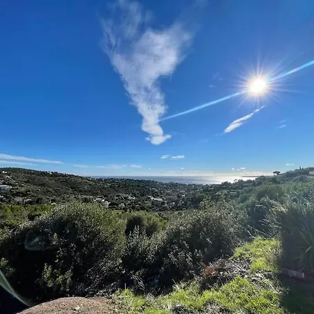 Perle Du Sud Avec Parking Prive, Piscine Ete Dans Calme Apartment