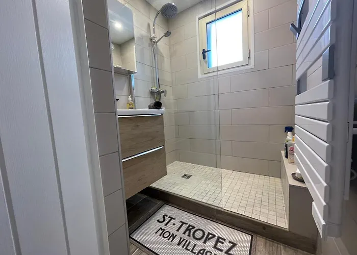 Apartment Perle Du Sud Avec Parking Prive, Piscine Ete Dans Calme Sainte-Maxime